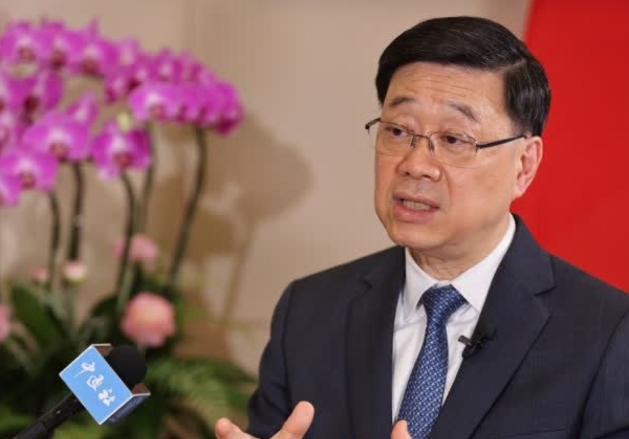 李家超：有安全的環境香港經濟才能繼續擴展 